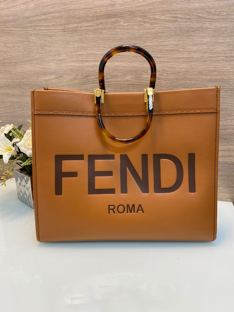 Bolsa Fendi Sunshine Tote Caramelo