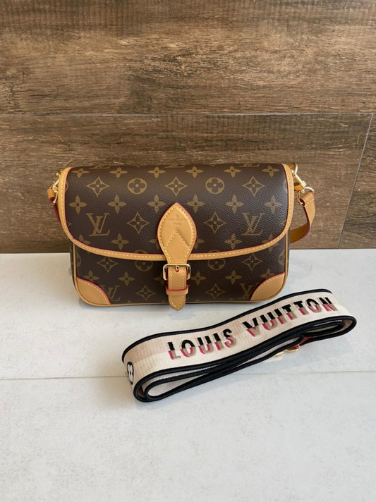 Bolsa LV Diane Monogram