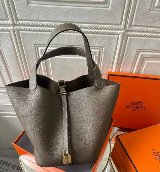 Bolsa Hermes Picotin Lock Cinza