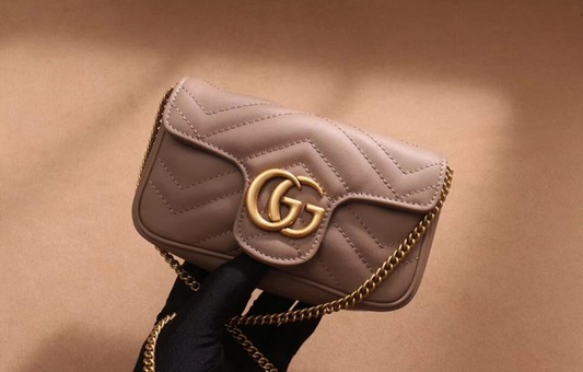 Bolsa Gucci Marmont Super Mini Nude