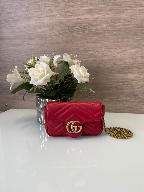 Bolsa Gucci Marmont Super Mini Vermelha