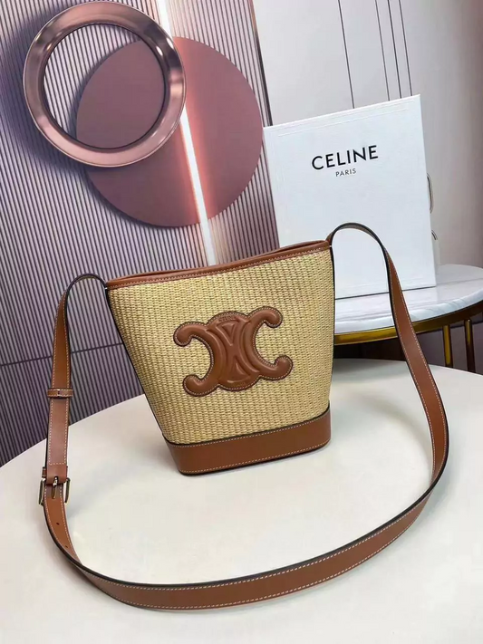 Bolsa Celine Bucket Palha