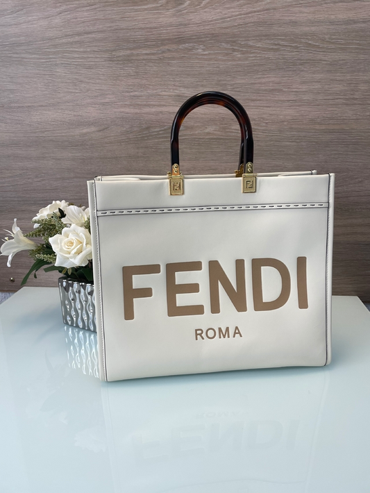 Bolsa Fendi Sunshine Tote Branca