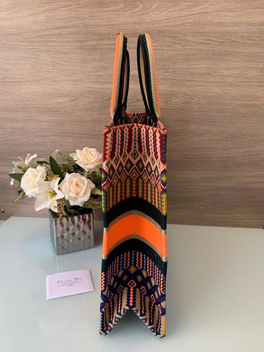 Bolsa Dior Book Tote Laranja bordada