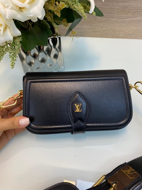 Bolsa Louis Vuitton Officier Preta